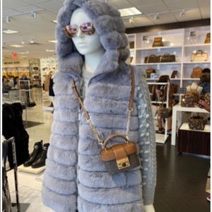 Michael Kors Rose Mini Trunk Crossbody